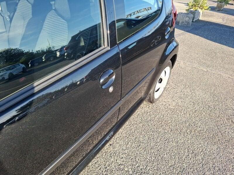 Peugeot 107 1.0 68CV 5p. Active