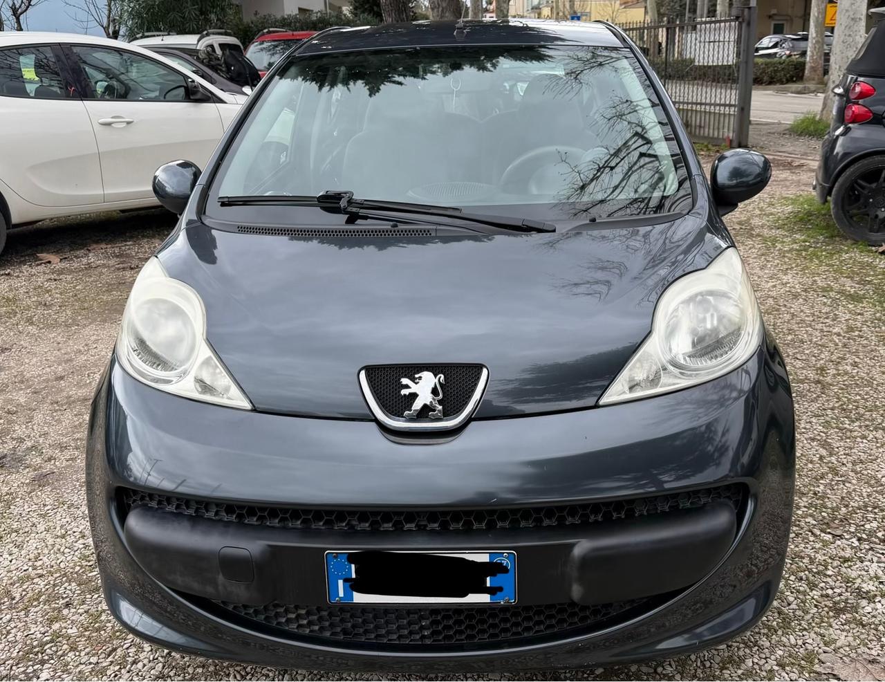Peugeot 107 1.0 benzina 68CV 5p.