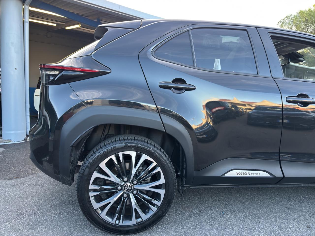 Toyota Yaris Cross 1.5h Lounge 116cv - Promo Finanziamento - Tetto apribile - Impianto JBL - Cerchi diamantati