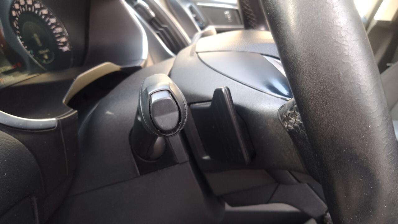 Ford S-Max 2.0 TDCi 180CV 7 POSTI Powershift Titanium