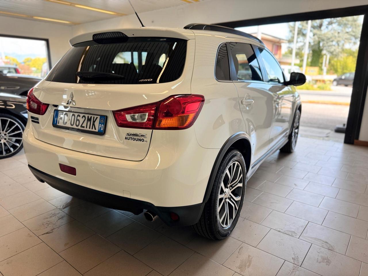 Mitsubishi ASX 1.6 DI-D 114 CV 4WD Intense