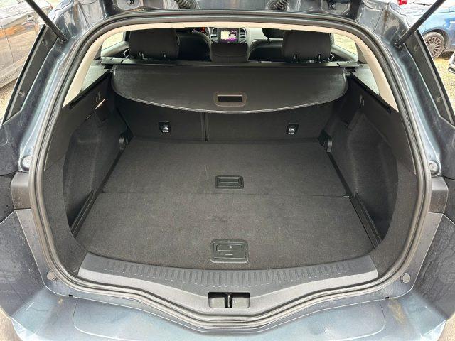 RENAULT Megane POCHI KM! Mégane Sporter TCe 115 CV Business