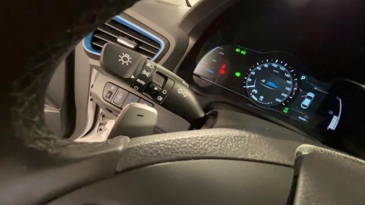 Hyundai Ioniq 1.6 Hybrid DCT Style