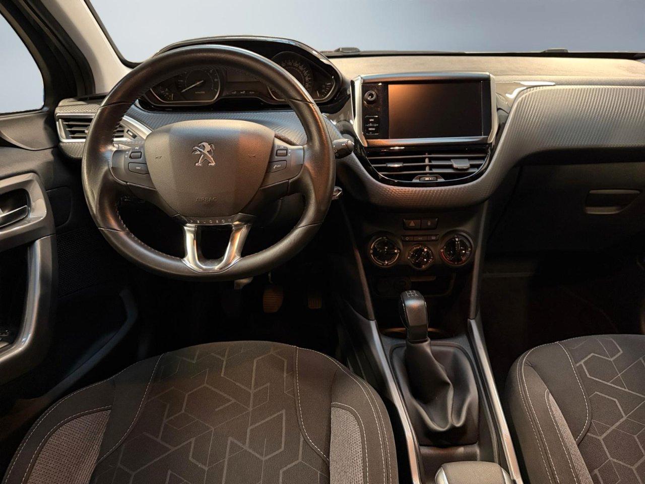 Peugeot 2008 2008 1.2 puretech Active s&s 82cv my18