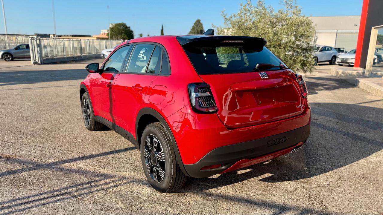 Fiat 600 Hybrid 110 CV DCT MHEV Icon