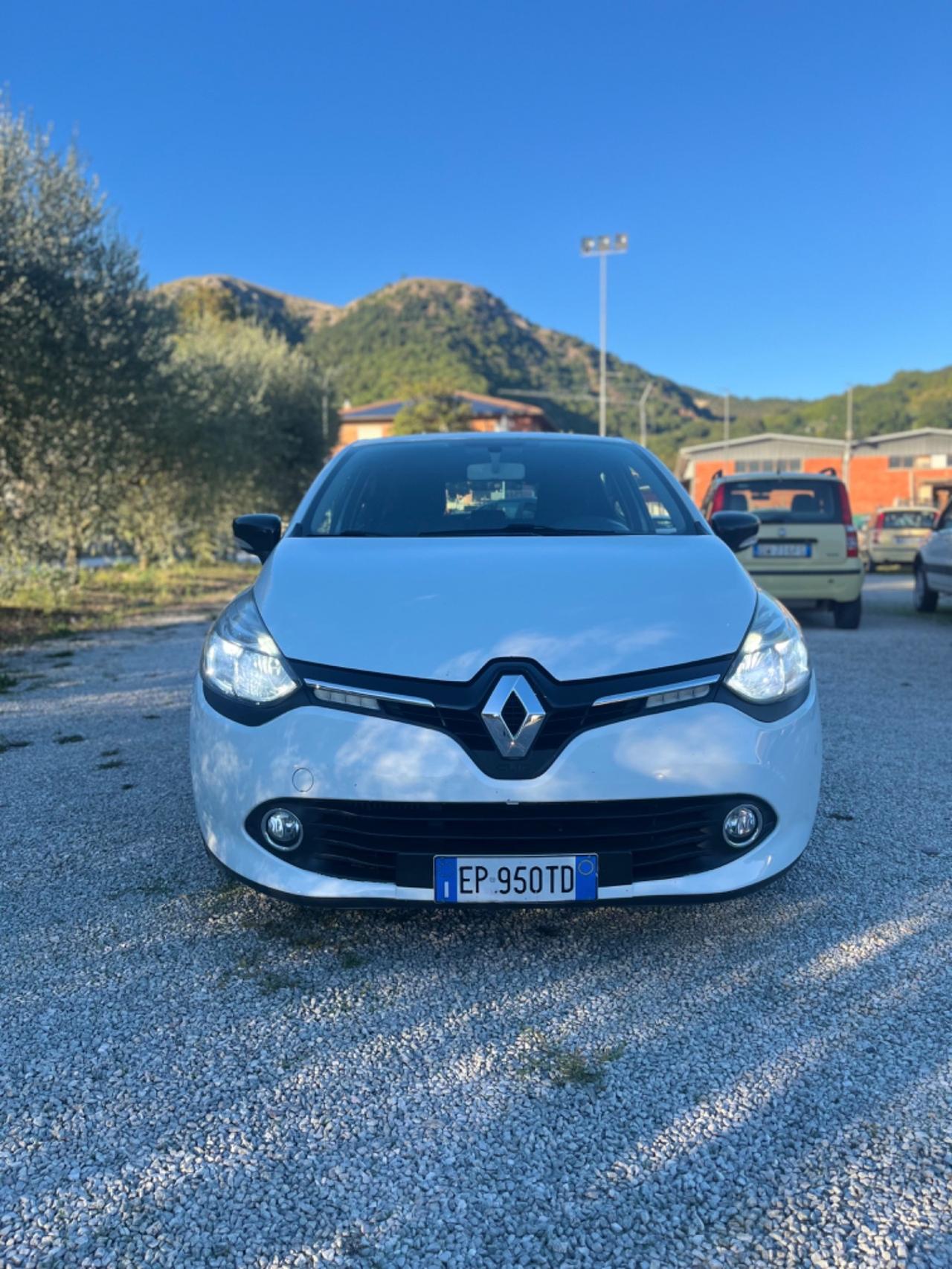 Renault Clio 1.5 dCi 90 cv 2014 PARI AL NUOVO