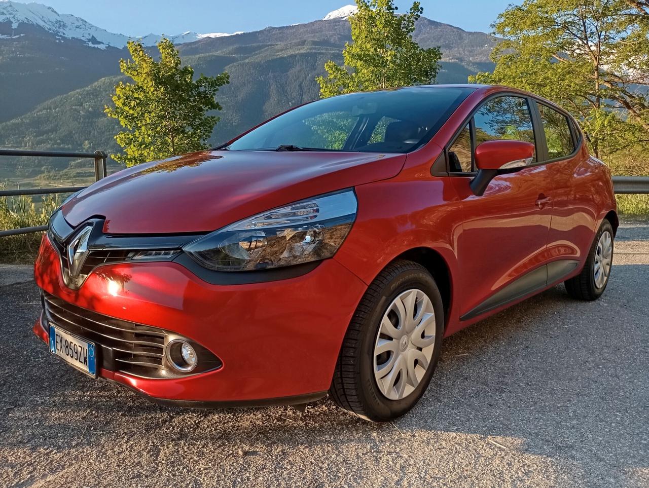 Renault Clio 1.2 AUTHENTIQUE