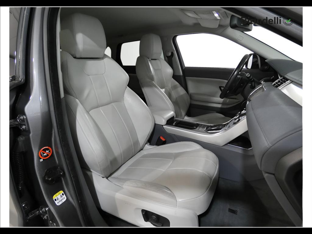 LAND ROVER RR Evoque 1ª serie - Range Rover Evoque 2.0 TD4 180 CV 5p. Pure
