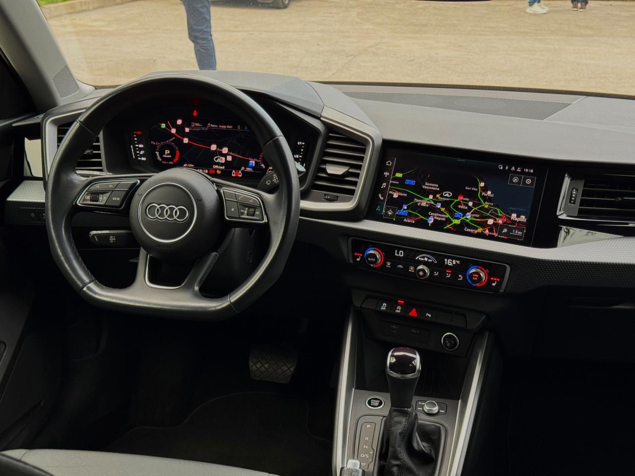 Audi A1 Allstreet 30 TFSI Identity Contrast 110CV S tronic