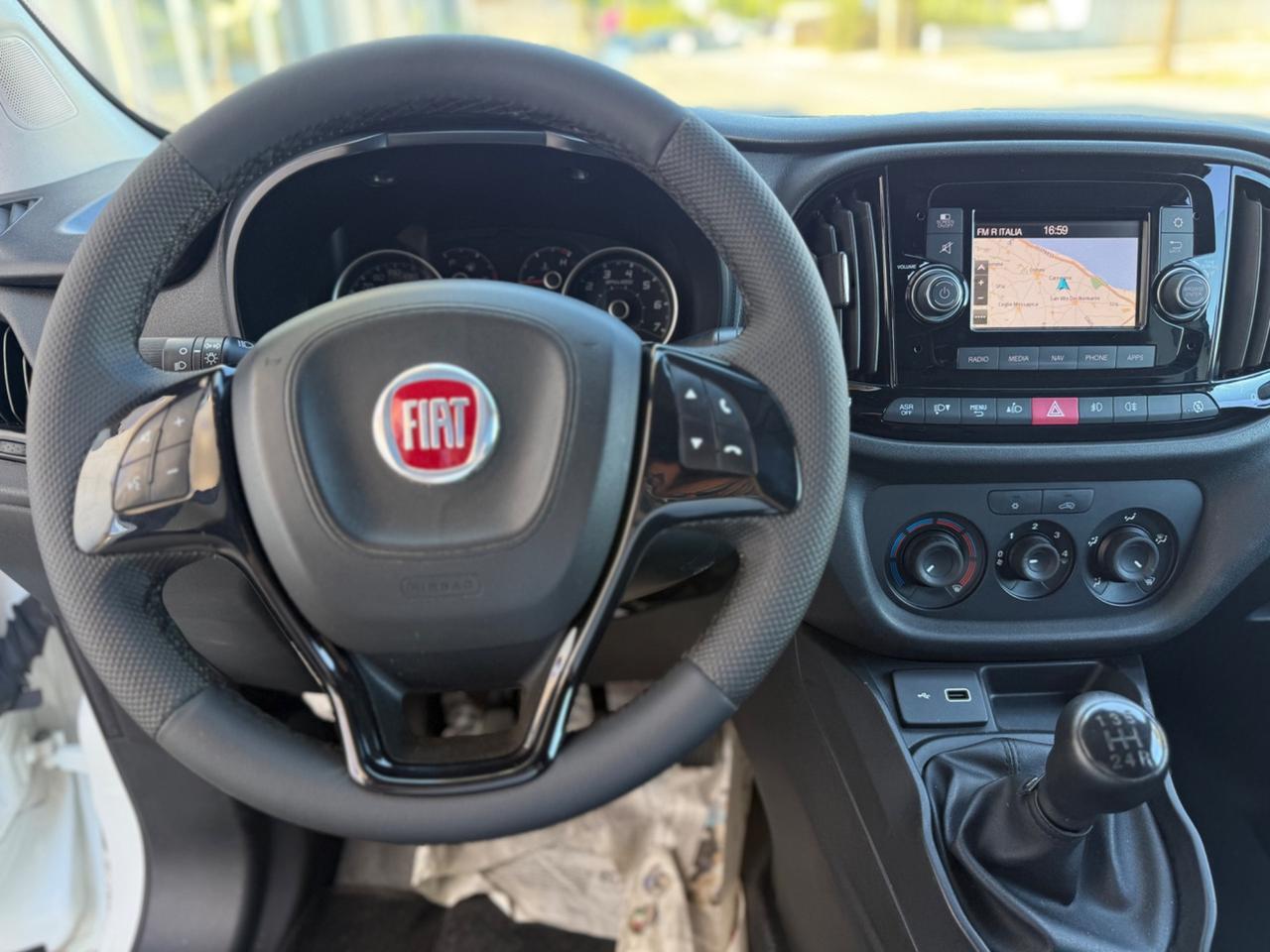 Fiat Doblo MULTIJET, 3 POSTI CON NAVIGATORE,BLUETOOTH,SCHERMO TOUCH,ANDROID AUTO