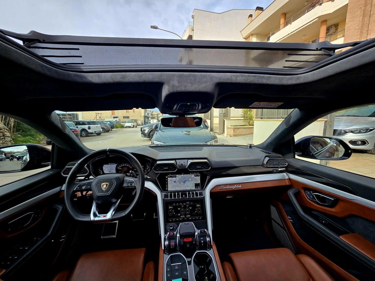 LAMBORGHINI URUS 4.0 650cv UFFICIALE
