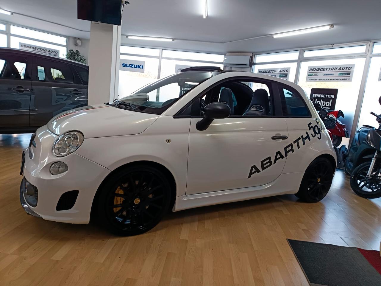 Abarth 595 C 1.4 Turbo 180 CV Comp. Tua da 235€/mese