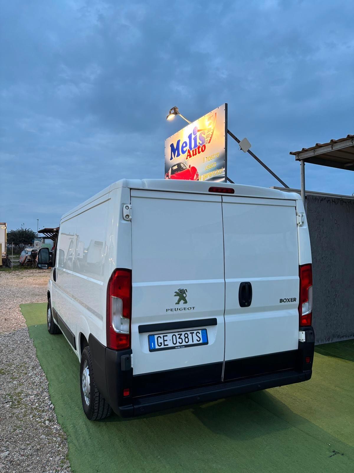 PEUGEOT BOXER FURGONE 3 POSTI DIESEL 2.2 IVA ESPOSTA