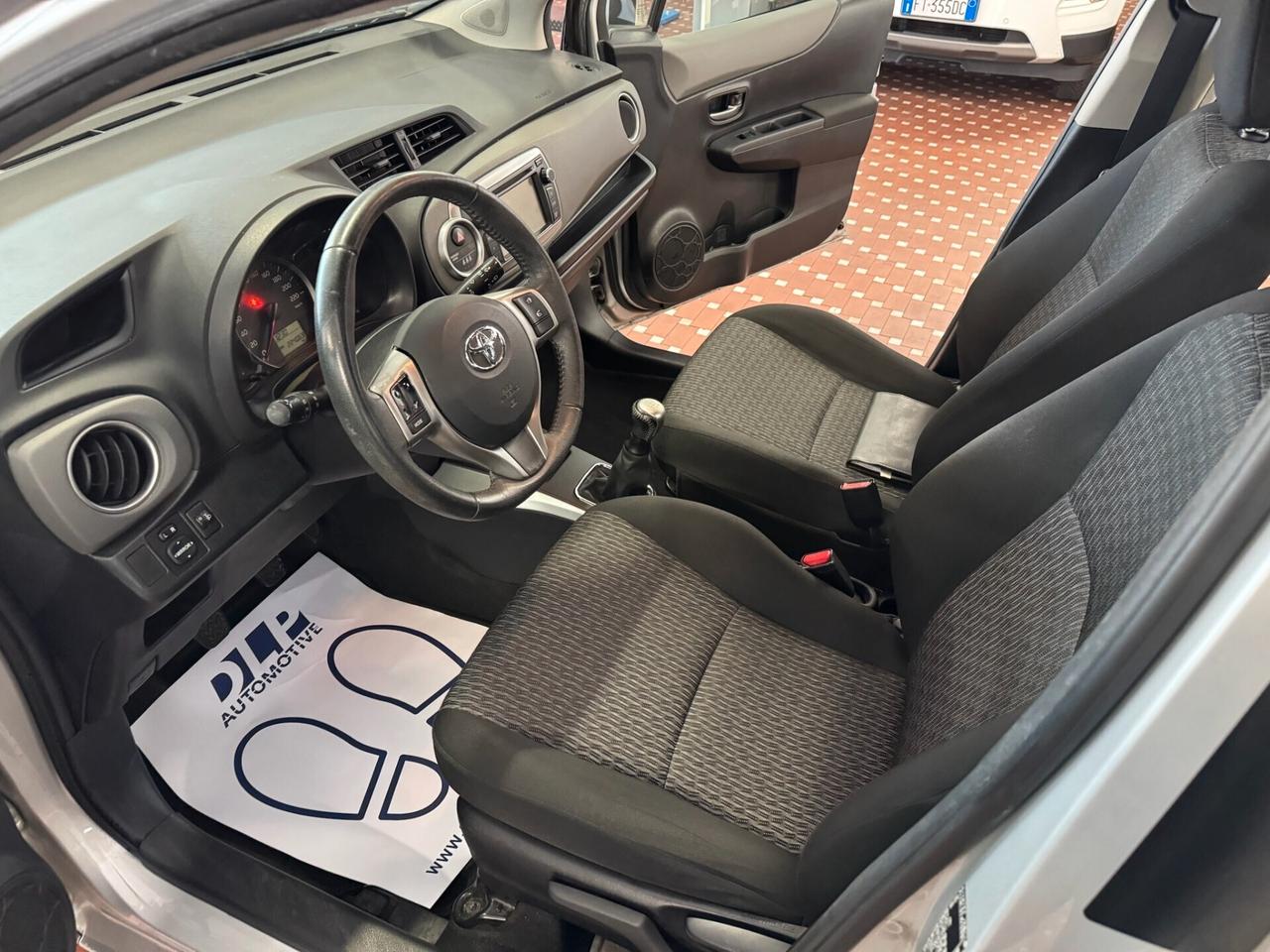 Toyota Yaris 1.0 5 porte Active - UNICO PROPRIETARIO
