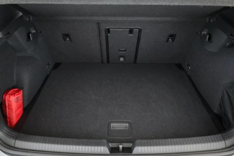 VOLKSWAGEN GOLF GTI DSG Nero LED Pano HUD Navi SHZ Kam 19" *AUTO SU ORDINAZIONE*