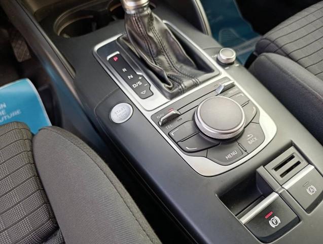 Audi A3 2.0 tdi Attraction 150cv s-tronic E6