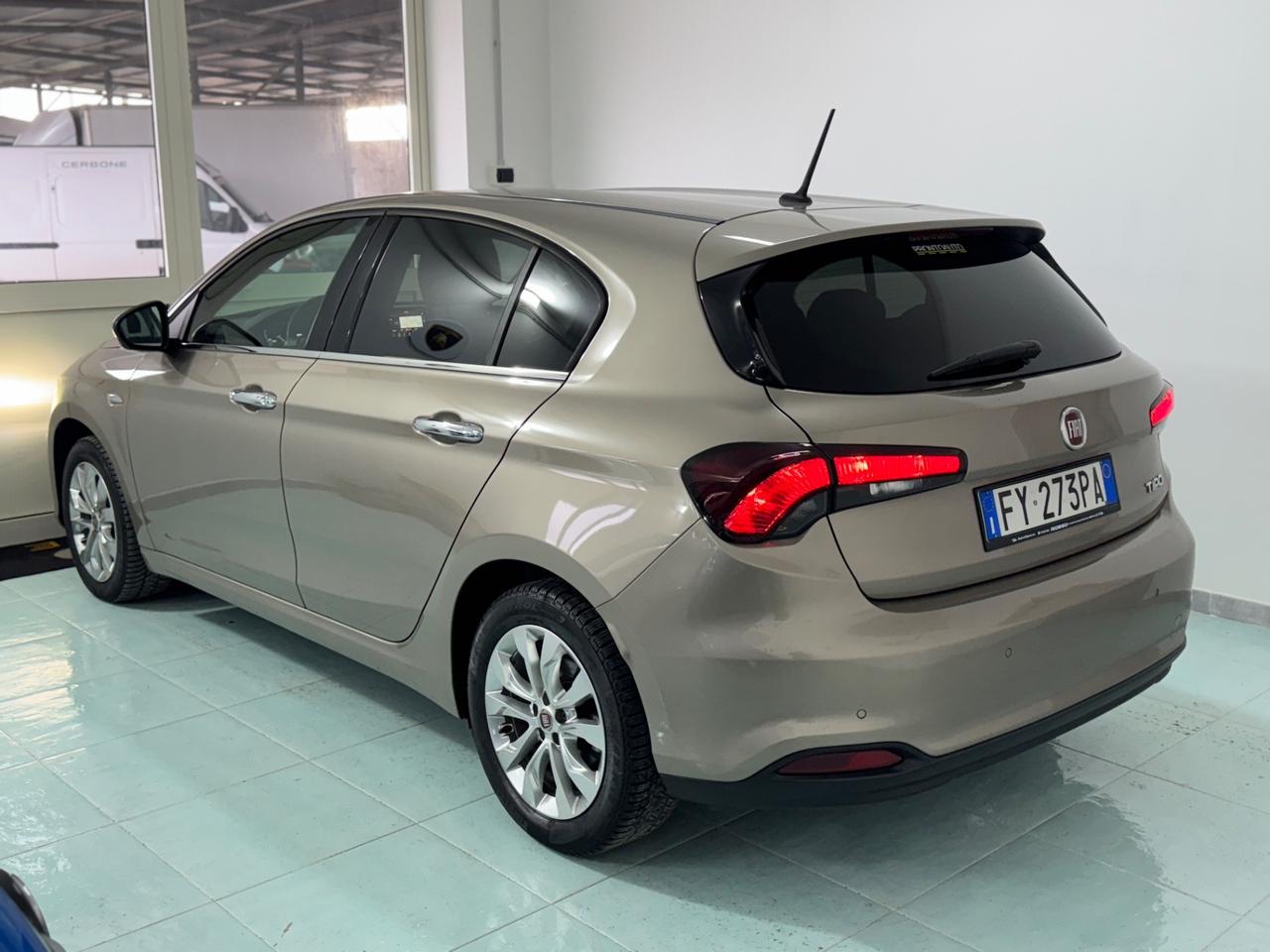 Fiat Tipo 1.6 Mjt S&S 5 porte Lounge