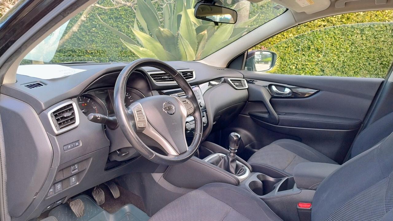 Nissan Qashqai 1.5 dCi Visia