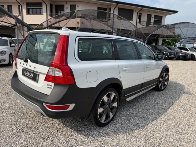 VOLVO XC70 D4 AWD Momentum