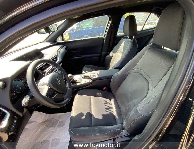 Lexus UX Hybrid Executive