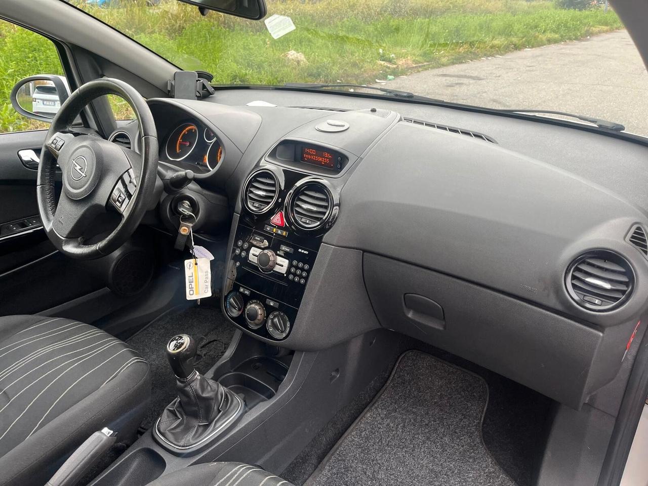 Opel Corsa 1.3 CDTI 75CV