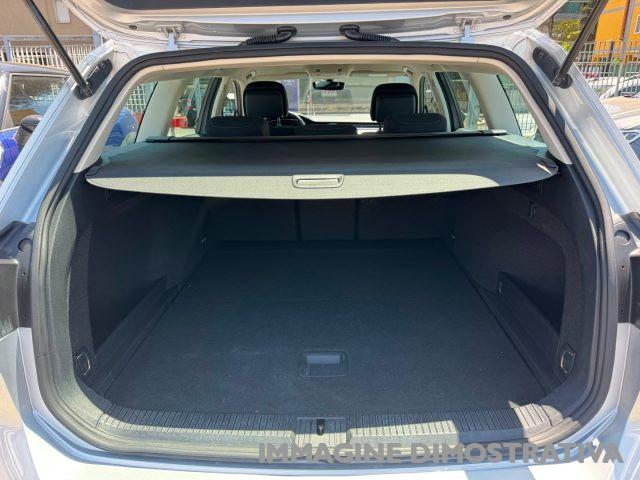 VOLKSWAGEN Passat Variant 2.0 TDI 150 Cv DSG Executive BlueMotion Tech.