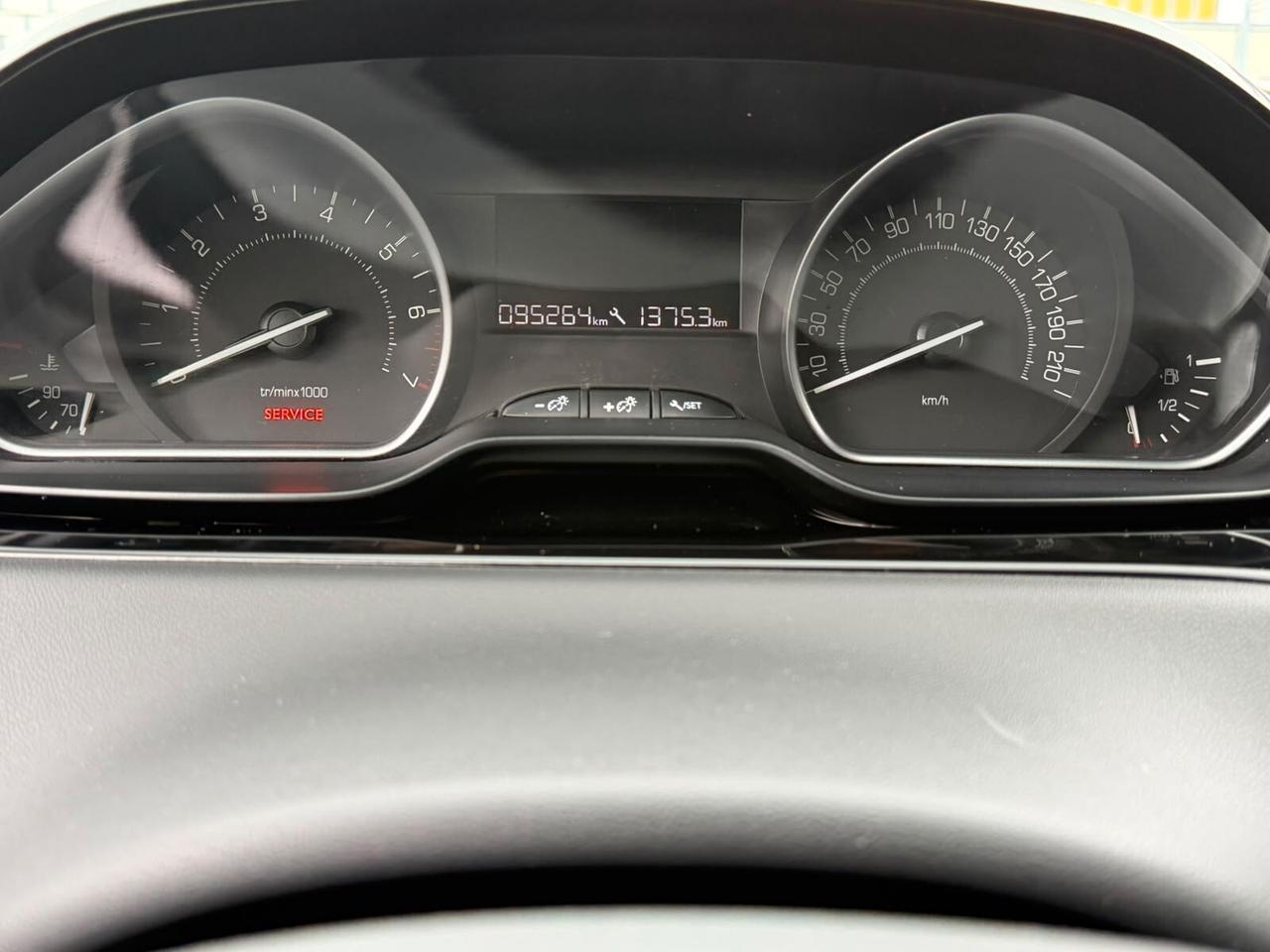 Peugeot 208 PureTech 82 5 porte Active