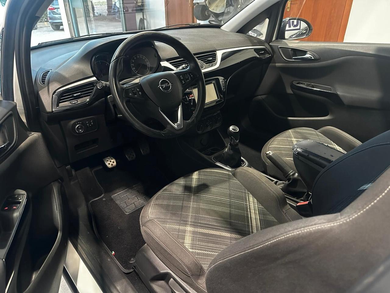 Opel Corsa 1.3 CDTI ecoFLEX 95CV Start&Stop Coupé b-Color