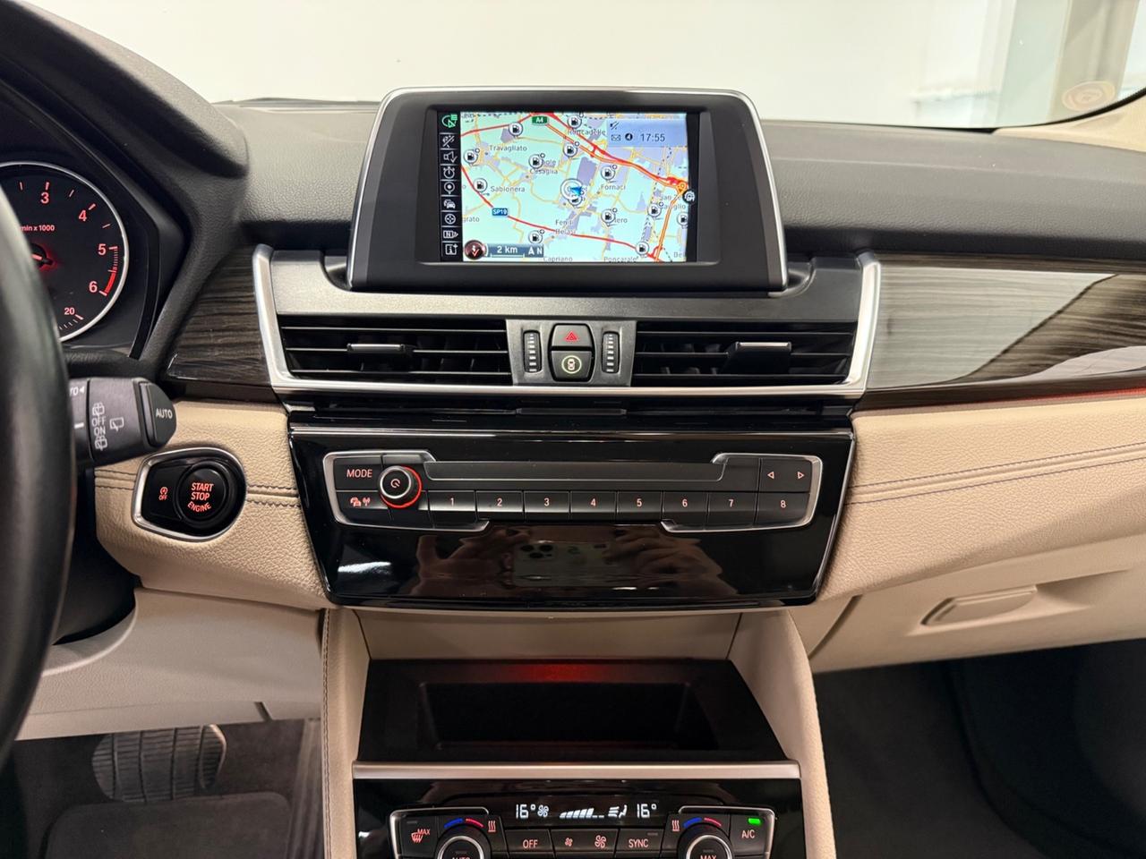 Bmw Serie 2 Gran Tourer 218d Luxury 7 POSTI