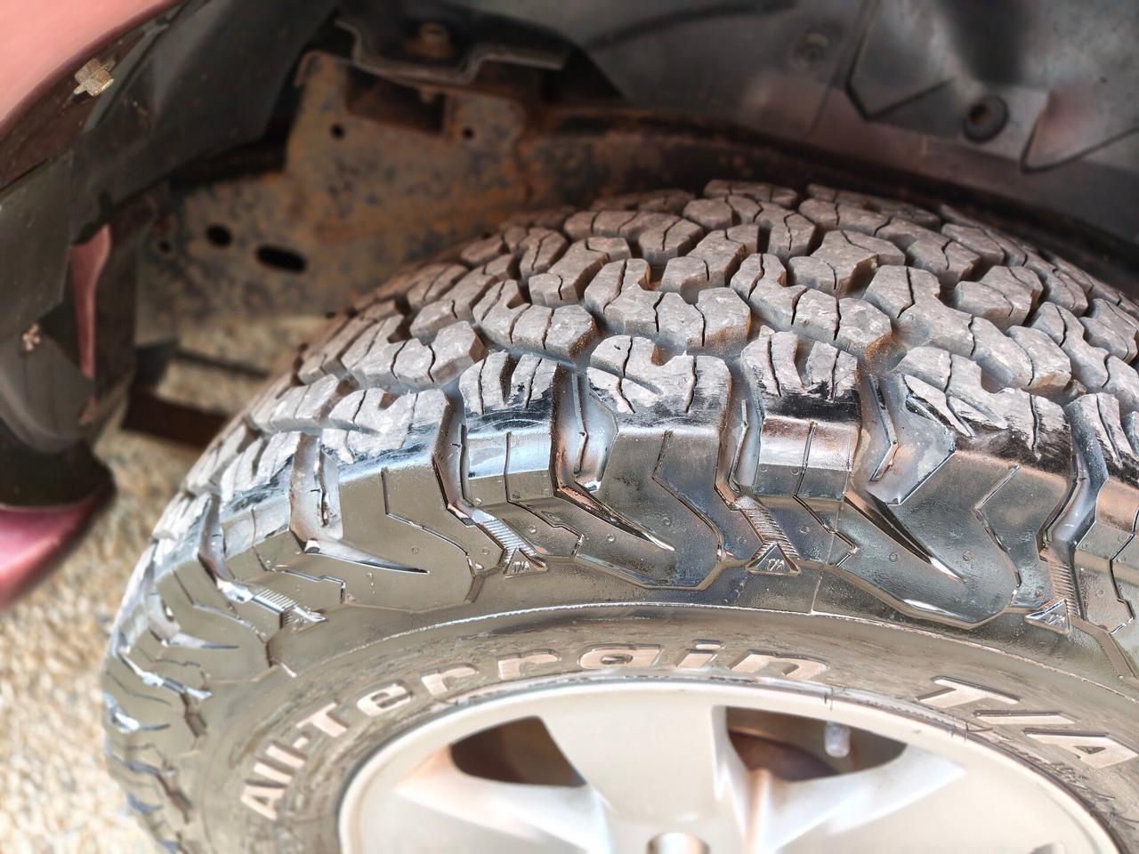 Isuzu D-Max 3.0 TD 4WD LS Aut. + Gancio