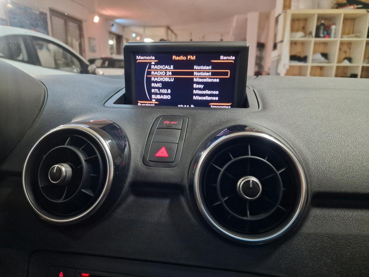 Audi A1 1.4 TFSI S tronic Ambition sline ok neopatentatiAudi A1 1.4 TFSI S tronic Ambition sline ok neopatentati