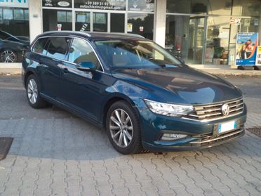 Volkswagen Passat Variant 1.6 TDI SCR DSG Business BMT
