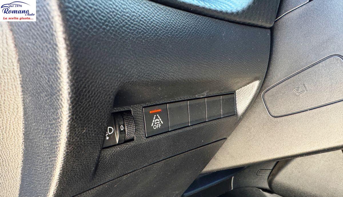 PEUGEOT - 208 1.5 bluehdi Allure 100cv#NAVIGATORE!