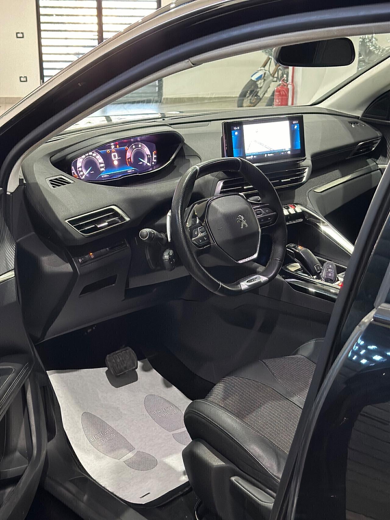 Peugeot 3008 BlueHDi 130 S&S EAT8 GT