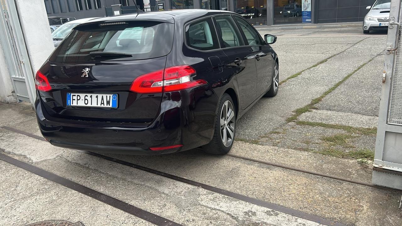 Peugeot 308 BlueHDi 120 S&S EAT6 GT Line