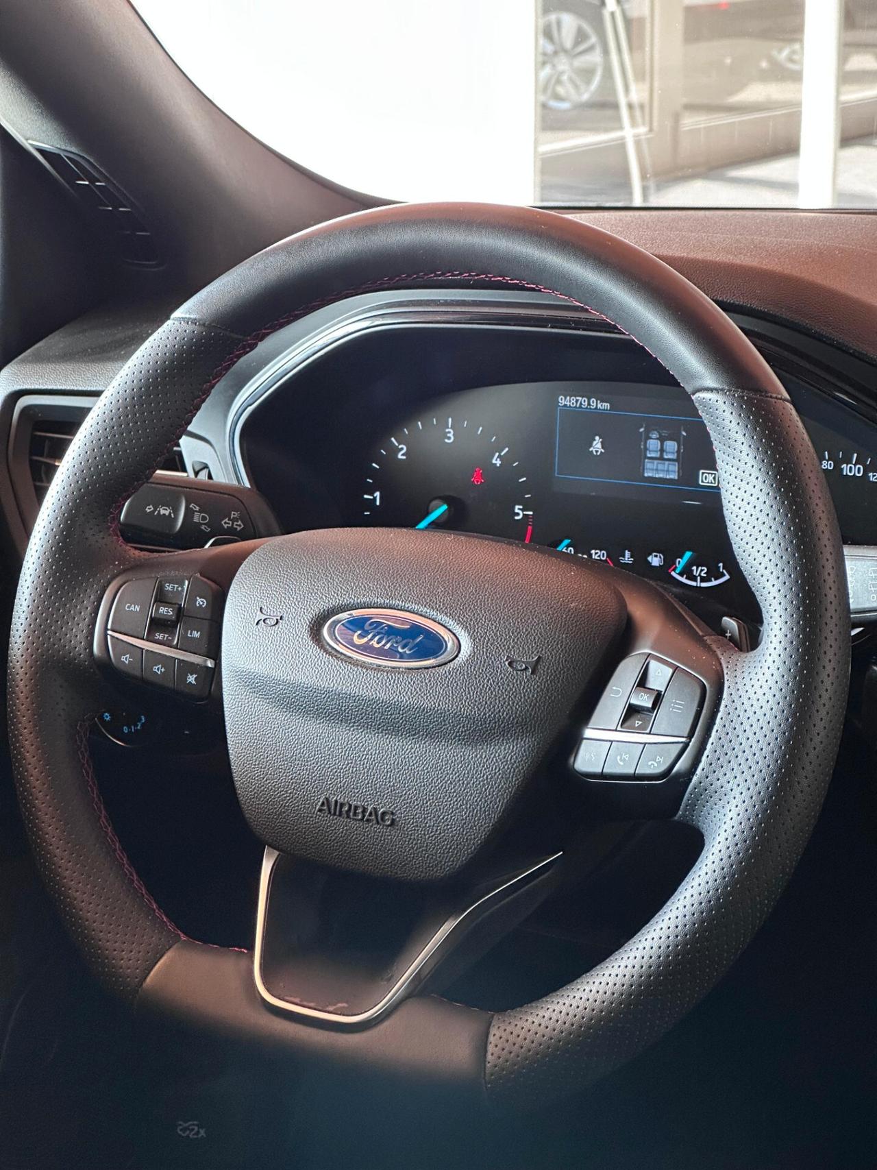 FORD FOCUS ST-LINE 1.5 ECOBLUE 115 CV AUTOMATICO 5p. ST-Line UNIPROPRIETARIO 2023 PREZZO REALE