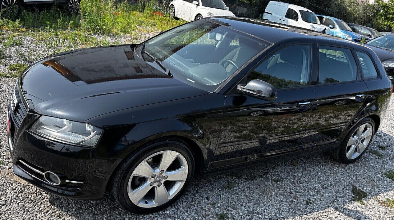 Audi A3 SPB 1.6 TDI 105 CV CR Ambition