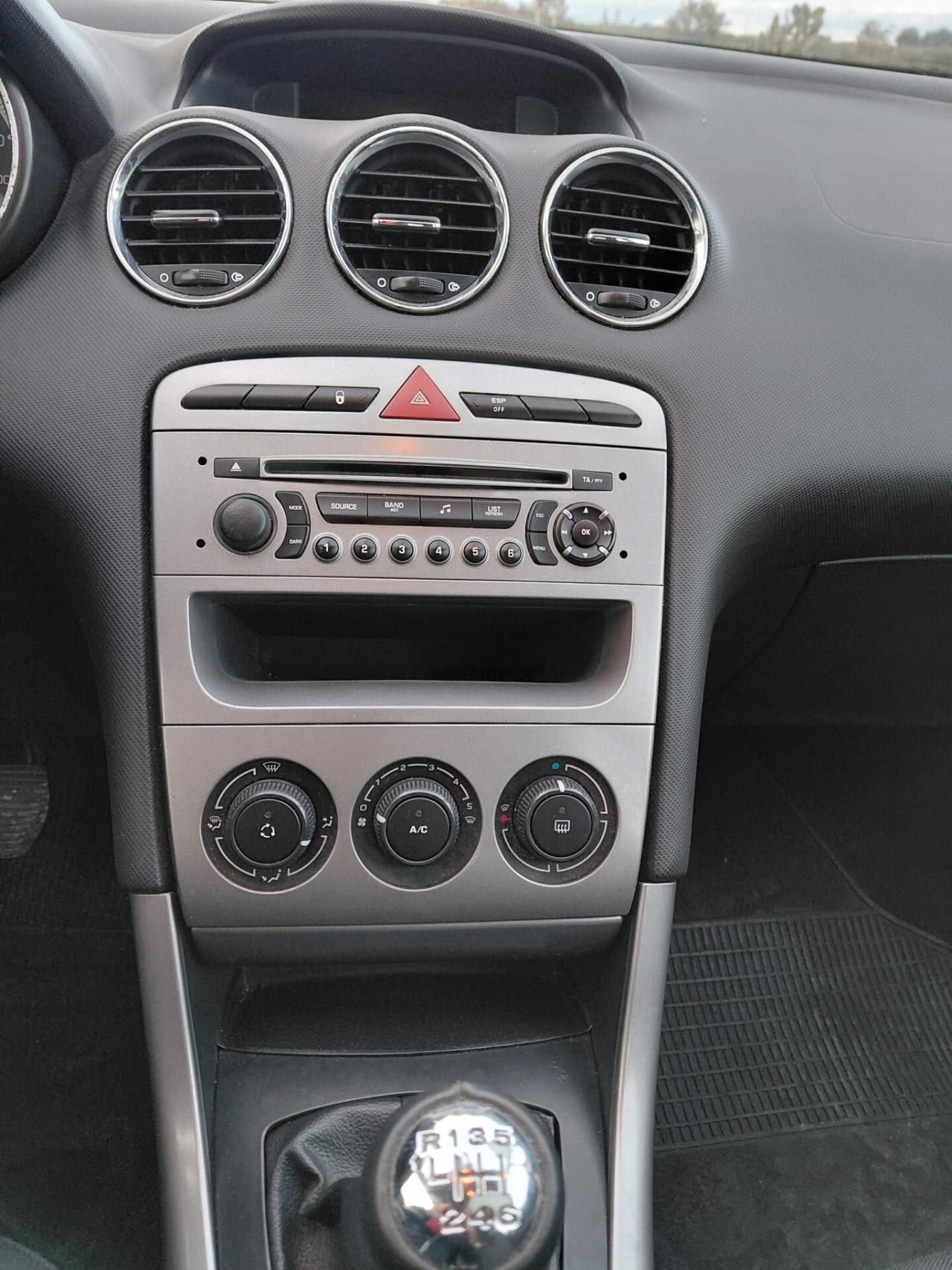 Peugeot 308 1.6 8V e-HDi 112CV Stop&Start 5p. Allure