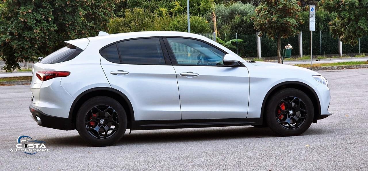 Alfa Romeo Stelvio 2.2 Turbodiesel 190 CV AT8 Q4 Executive