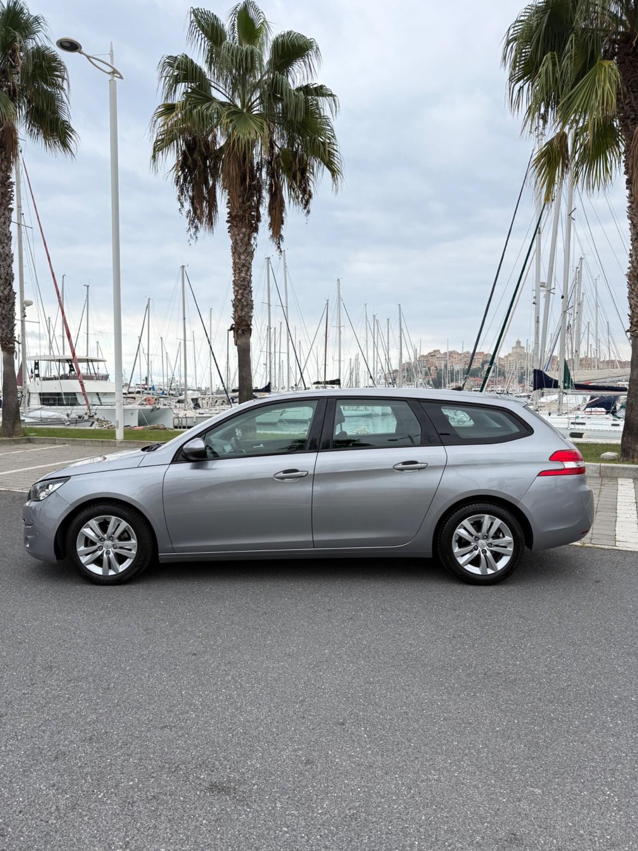 Peugeot 308 BlueHDi 100 S&S SW Business