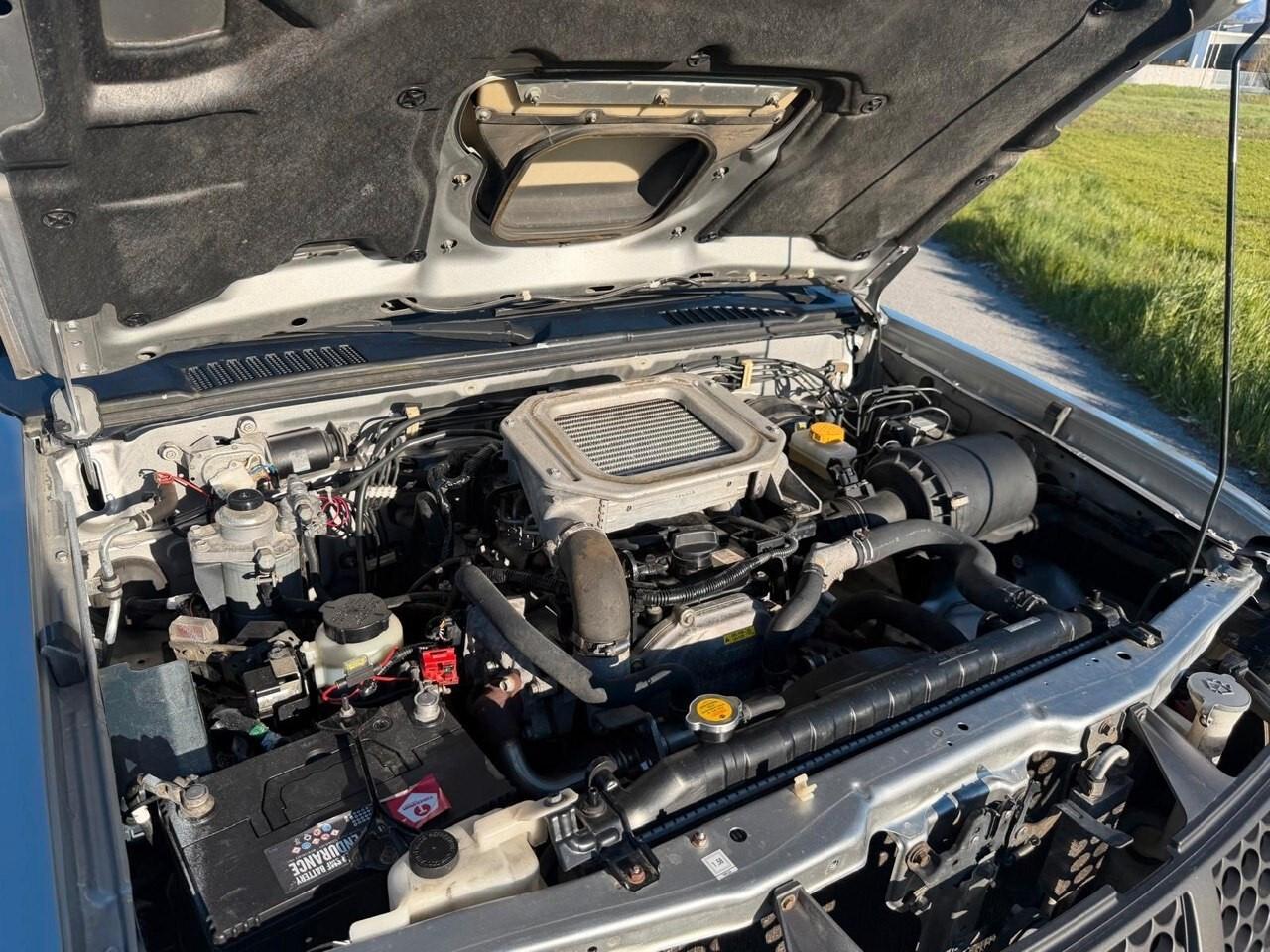 Nissan NP300 2.5 D 2p. King Cab Easy Chassis