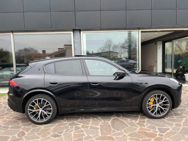 MASERATI Grecale MHEV 330CV AWD MODENA