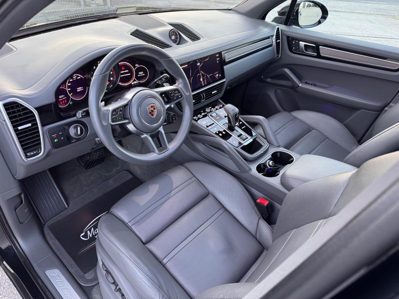 Porsche Cayenne 3.0 V6 E-Hybrid Platinum Edition