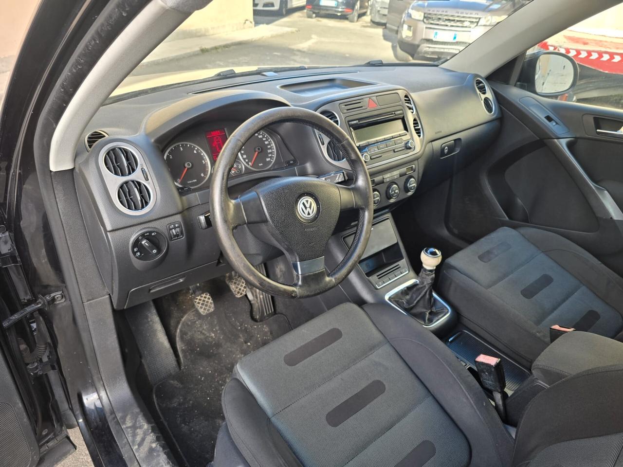 Volkswagen Tiguan 2.0 16V TDI DPF tiptronic Sport & Style (18°)