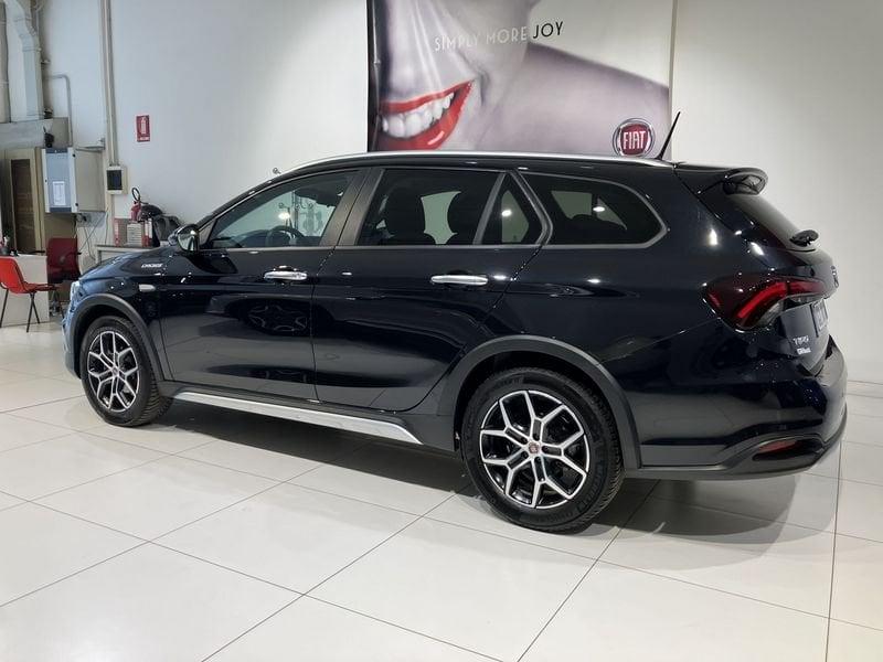 FIAT Tipo 1.6 Mjt S&S SW Cross