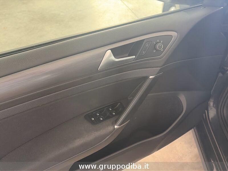 Volkswagen Golf VII 2017 5p Benzina 5p 1.5 tgi Business 130cv dsg