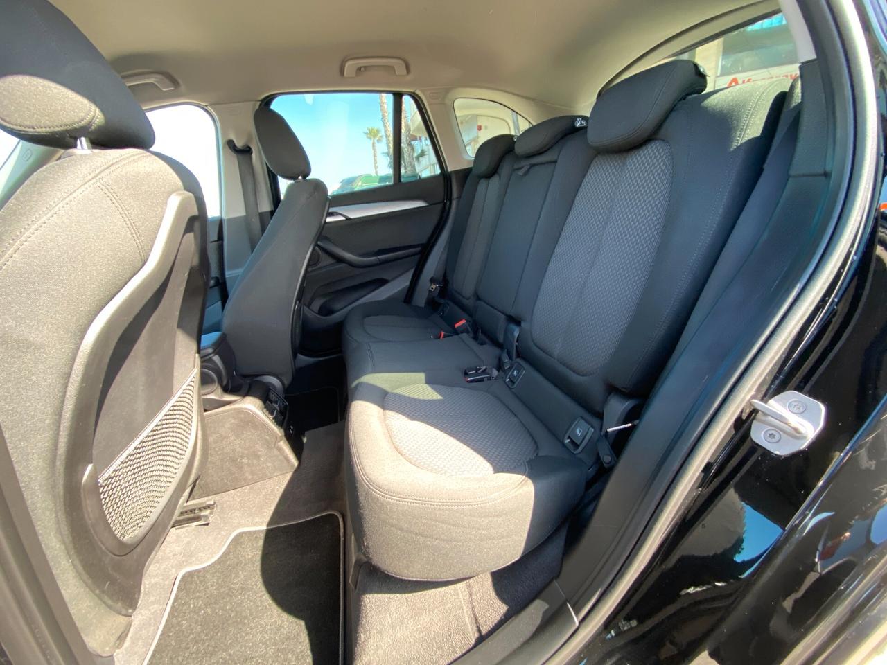 BMW X1 sdrive18d Business auto