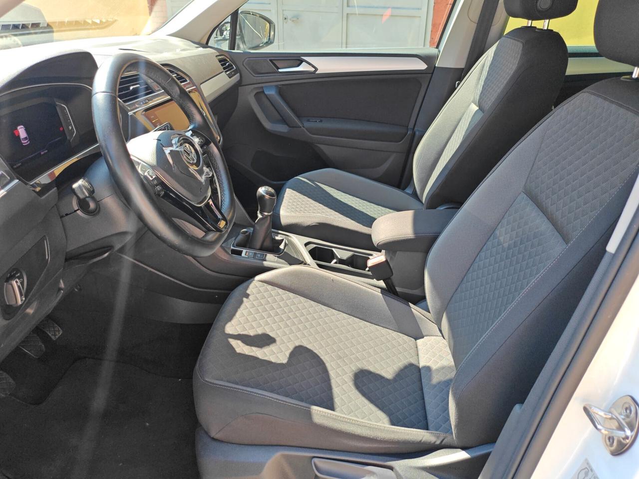 Volkswagen Tiguan R-Line incidentata/sinistrata