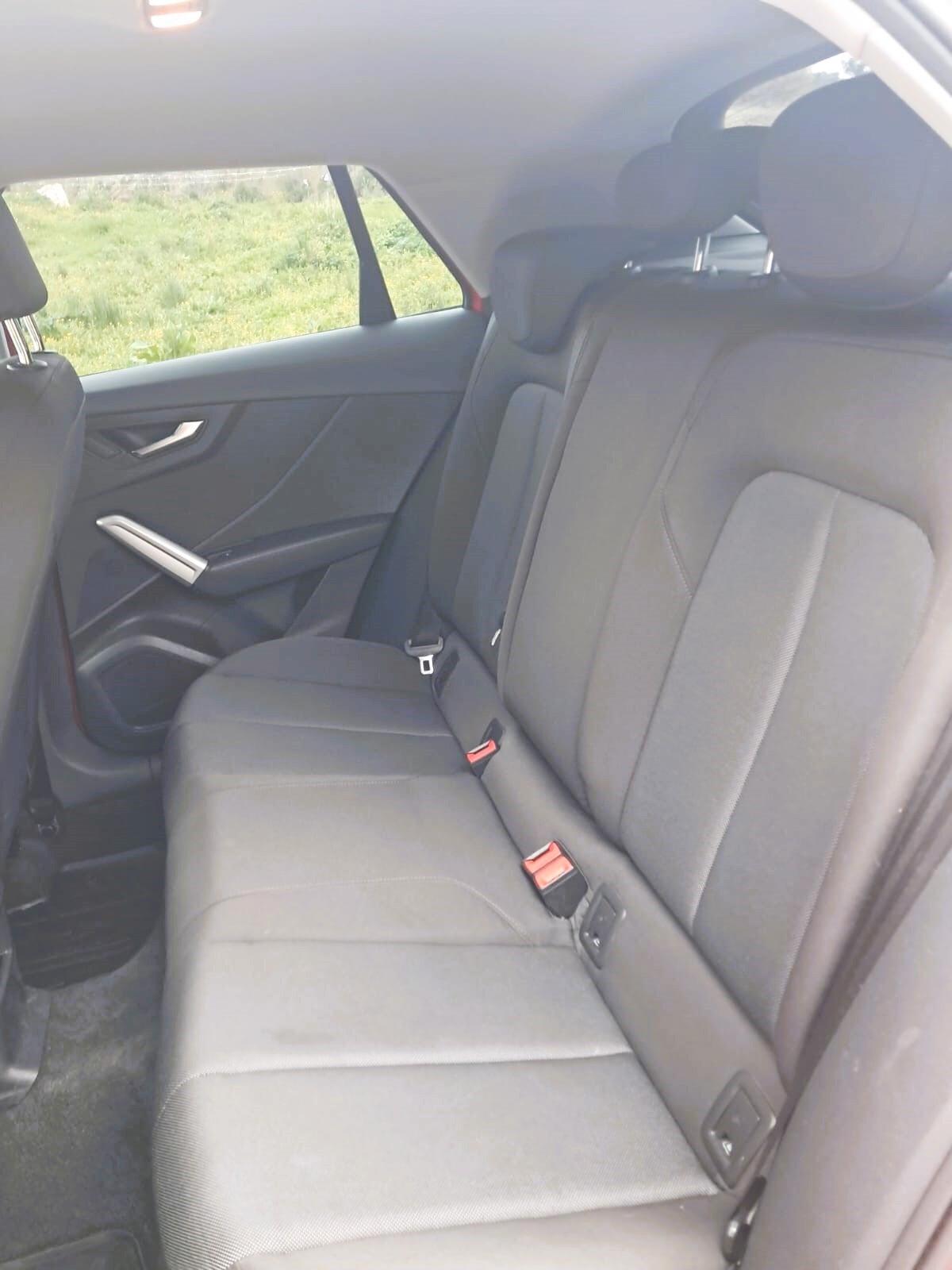 Audi Q2 35 TDI quattro S tronic Admired (Iva esposta)