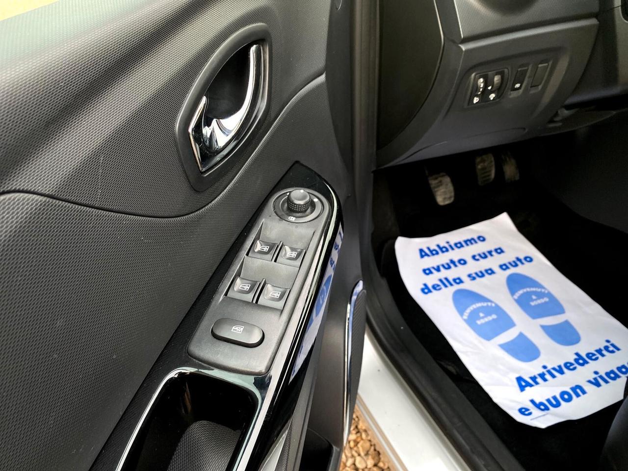 Renault Captur 1.5 dCi 8V 90 CV EDC Energy R-Link